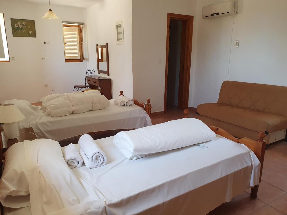 Stoupa Mani Tower Apartman Kültér fotó