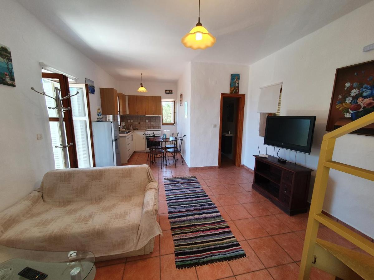 Stoupa Mani Tower Apartman Kültér fotó