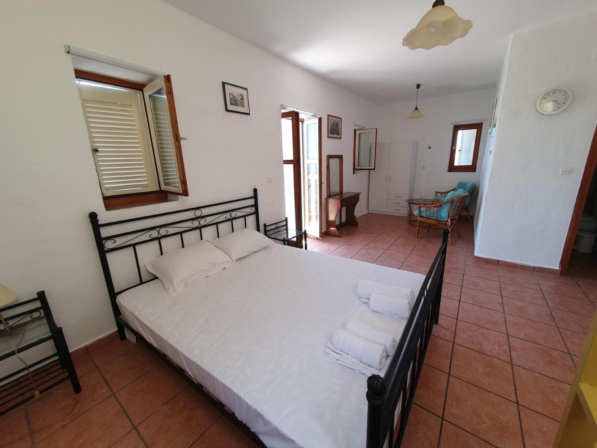Stoupa Mani Tower Apartman Kültér fotó